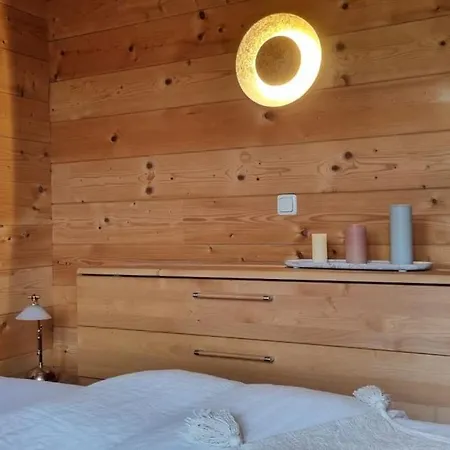 Oekologisches Hideaway Mit Sauna Und Grossem Garten Vakantiehuis *