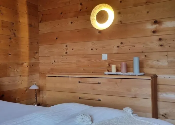 Oekologisches Hideaway Mit Sauna Und Grossem Garten Prázdninový dům *
