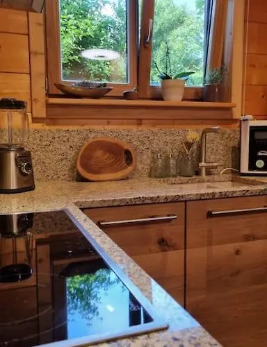 Feriehus Oekologisches Hideaway Mit Sauna Und Grossem Garten Sesslach