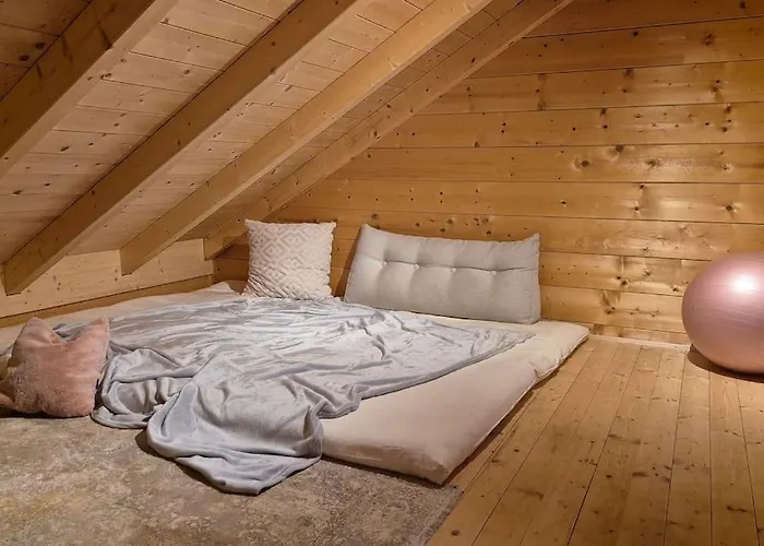Oekologisches Hideaway Mit Sauna Und Grossem Garten Sesslach